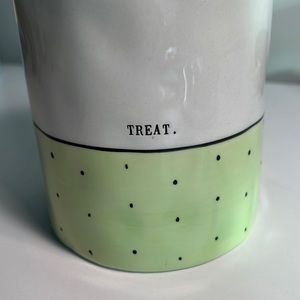 Rae Dunn PALE GREEN polka dot "TREAT" canister - 8.5" tall. 2018 HTF Never used